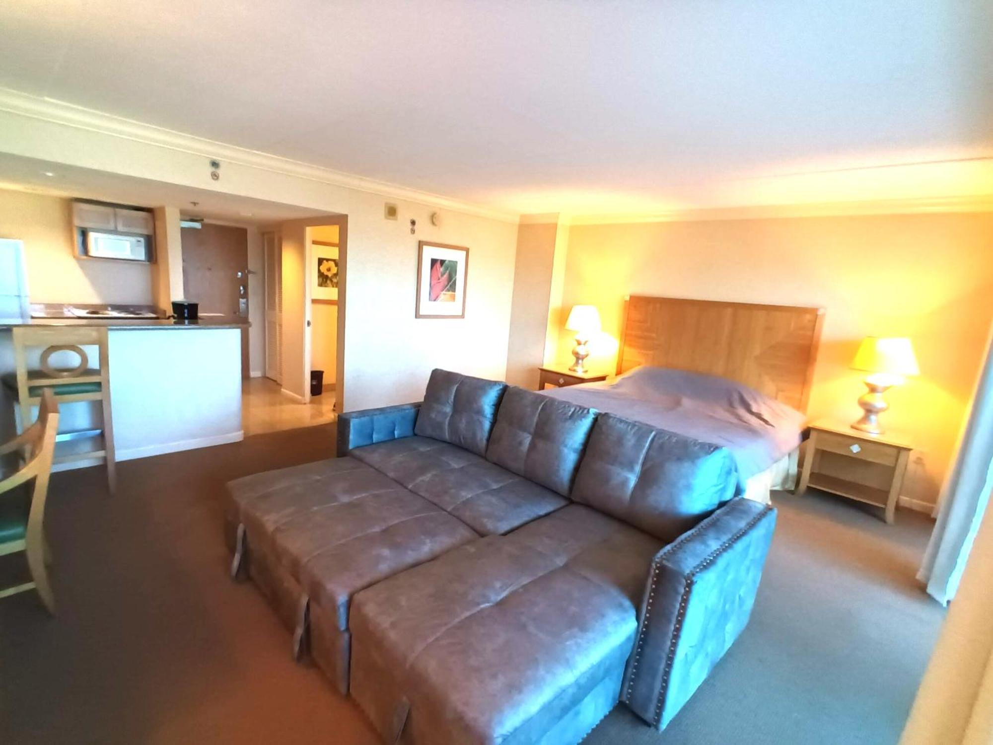 Ilikai Apt 302 - Spacious Studio With Stunning Ocean & Harbor Views Honolulu Kültér fotó
